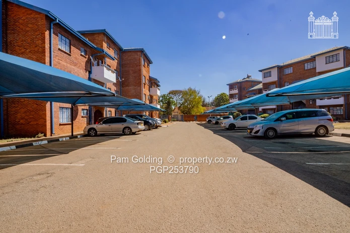A Lovely 2 Bed Apartment In Marlborough Heights (Sole Mandate)