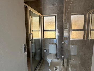 2 Bedroom Garden Flat