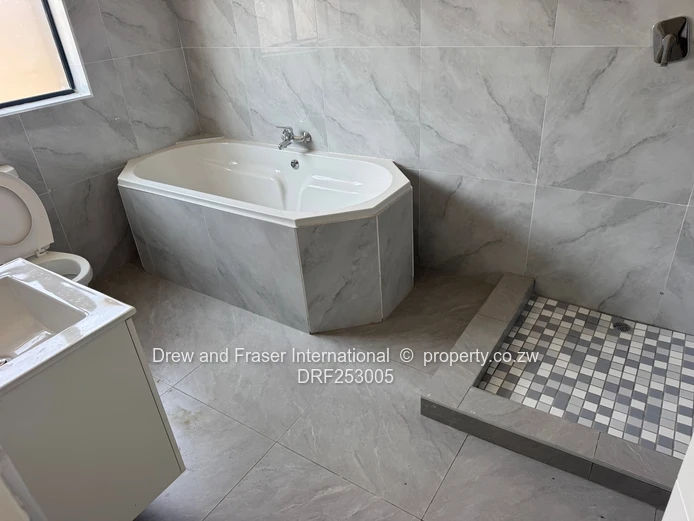 Modern 4-Bed House with Borehole in Mabvazuva, Ruwa