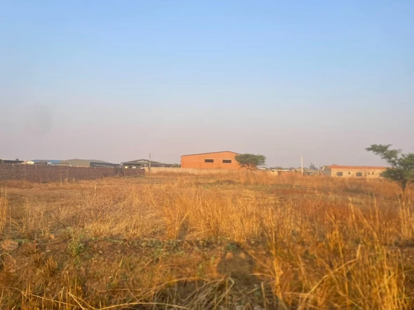 Commercial & Industrial Land