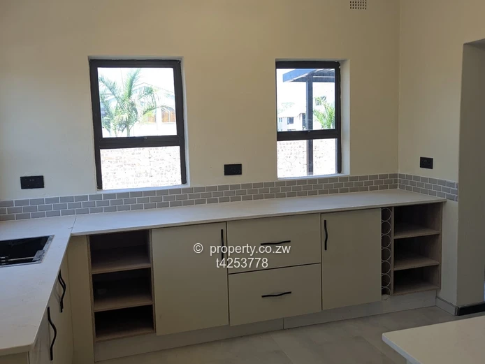 Arlington Estate house to rent 