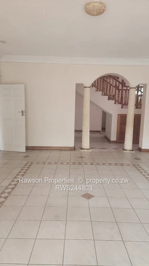 Beautiful 5 Bed House With Prolific Borehole!