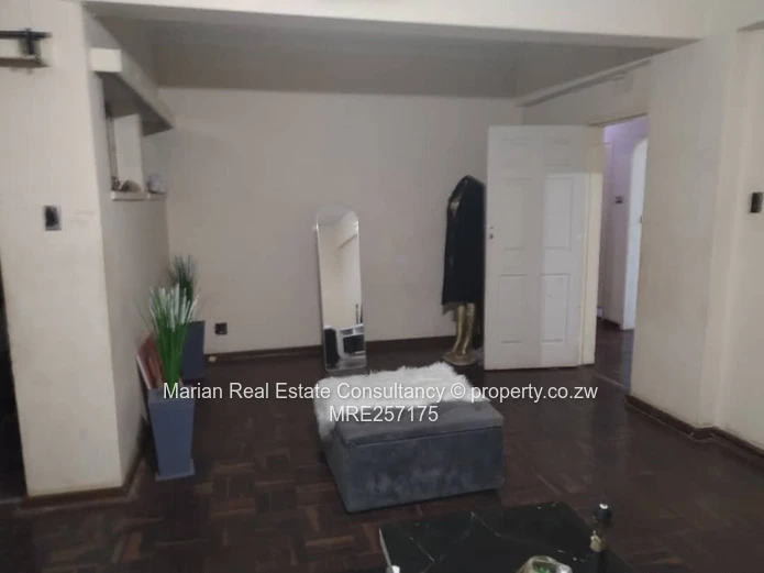 2 Bedroom Flat, Bulawayo CBD FOR SALE