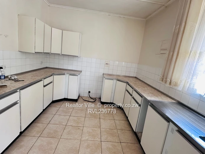 Borrowdale Apartment For Sale 