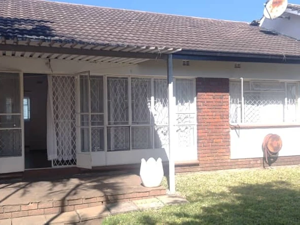 2 Bedroom Garden Flat