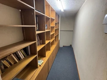 2 Bedroom Flat & Apartment