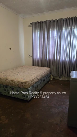 To Let -  Spacious Property In Hatfield Available Immediately (Sole Mandate)