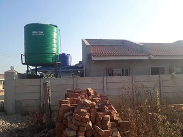 Damofalls 4 Bedroomed Hoise For Sale