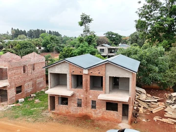 3 Bedroom Flat & Apartment