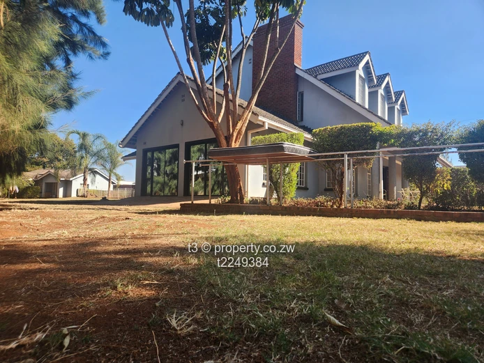  HELENSVALE HOUSE, HARARE NORTH- Main road frontage 