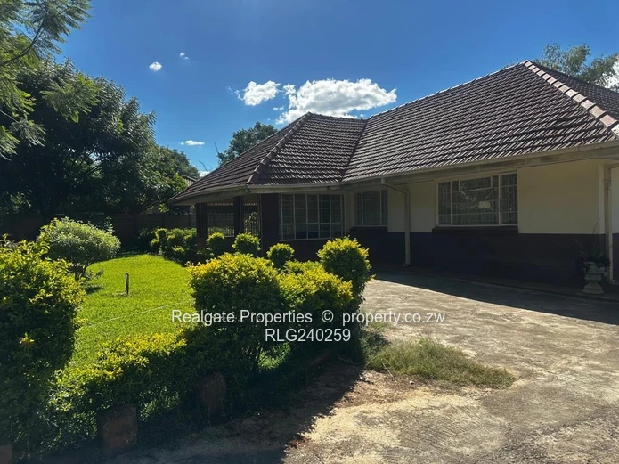 Three Bedroomed House For Sale In Malindela