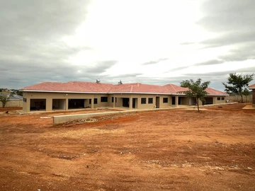 9 Bedroom House