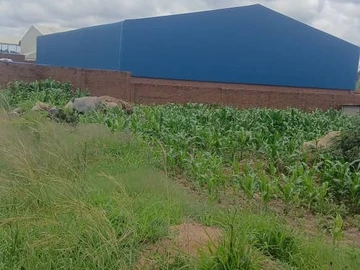 Waterfalls Industrial stand. 250k.3800sqm.Fully serviced and ready for title. Just a few meters off 