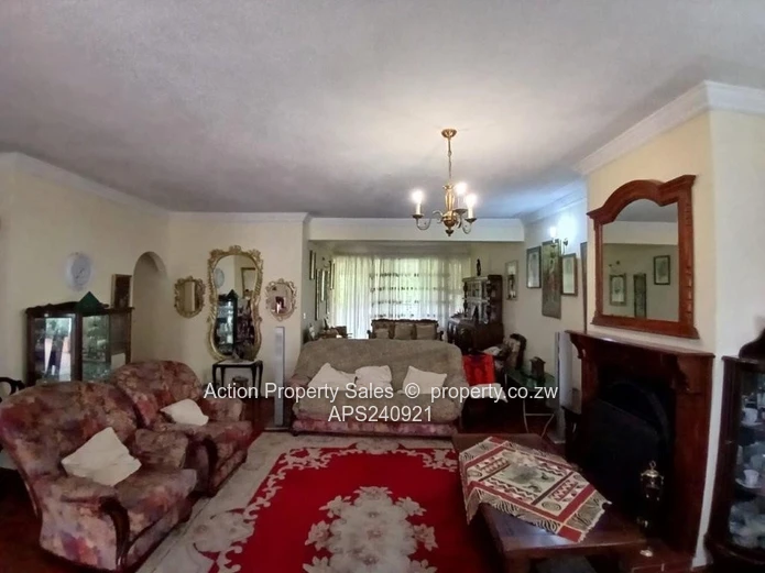 Fully Furnished 3 Bed Dandaro Unit! 