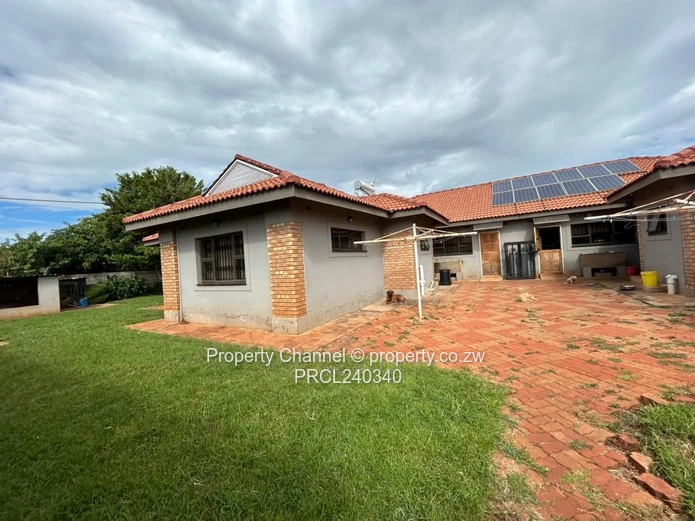 A 3 Bedroomed House available in Mount Pleasant