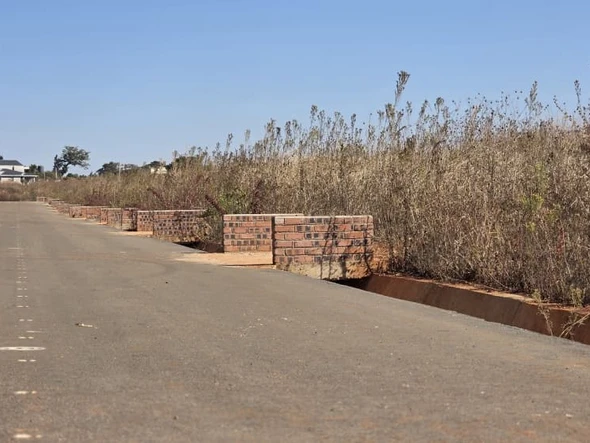 Stands & Residential Land