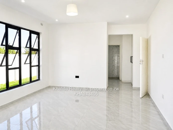 Newly Built Arlington Estate Property For Sale On 550sqm (Sole Mandate)