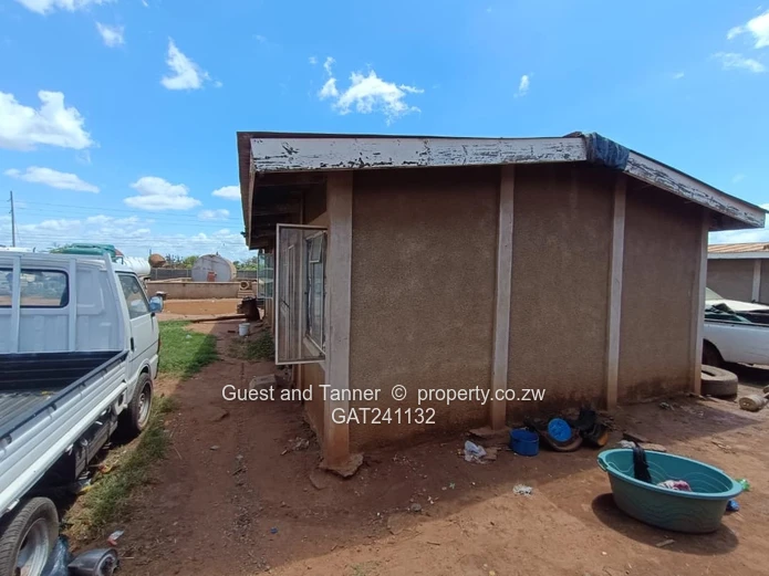 High Exposure One Hectare Commercial Industrial Property with Highglen Road Frontage in Aspindale