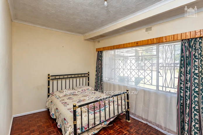 Spacious Family Home Emerald Hill