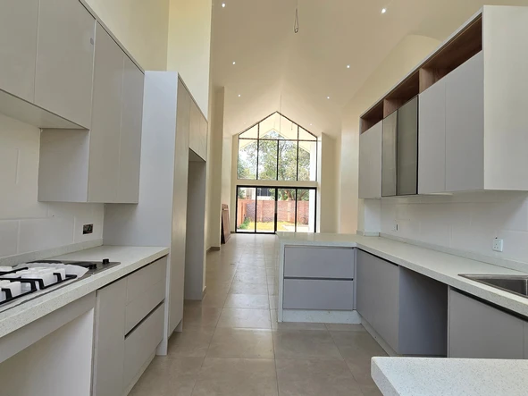 4 Bedroom Townhouse Complex