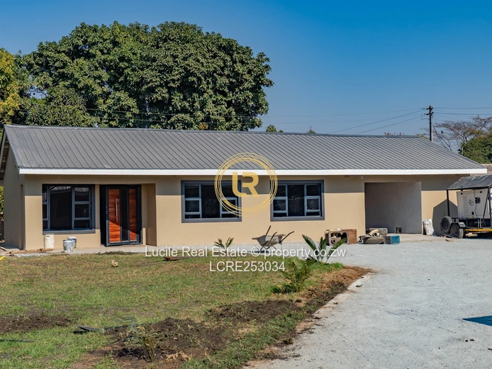 Contemporary Executive Residence in Westgate Goodhope