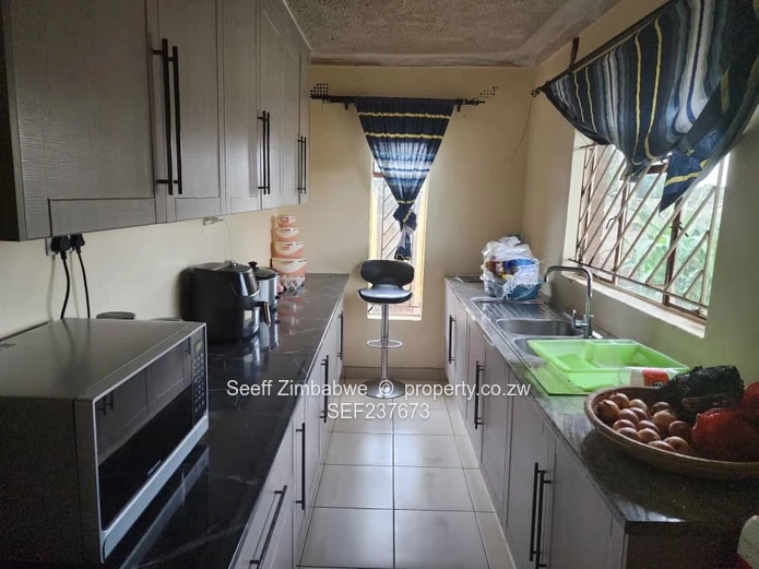 Modern Living in Harare West: A Pristine Sanctuary in Ashdown Park (Sole Mandate)
