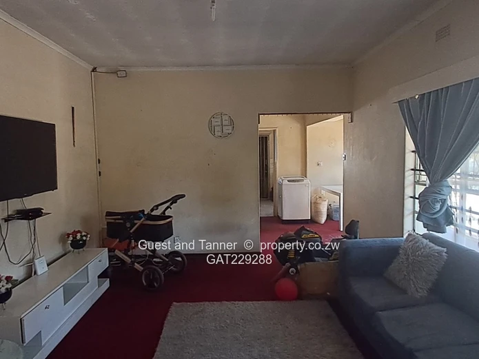 4-bedroomed house is situated in the desirable Sunridge area