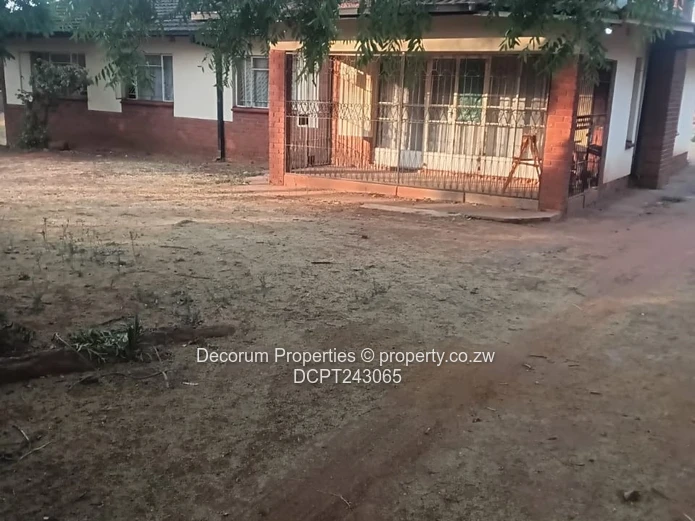 Spacious 4-Bedroom House for Sale in Old Marimba