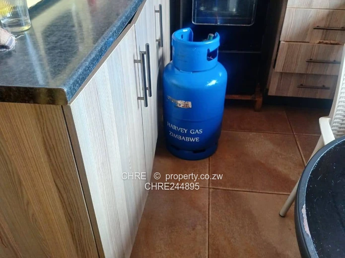 Crowhill House To Let