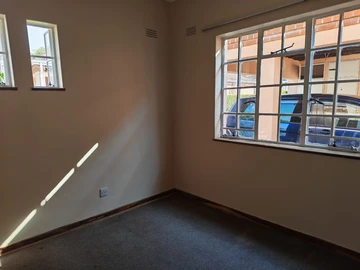 2 Bedroom Garden Flat