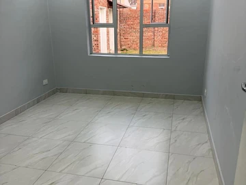 3 Bedroom Garden Flat