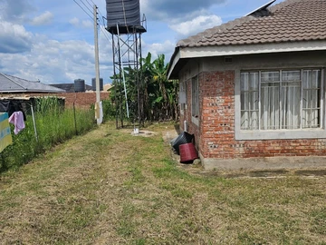 Stands & Residential Land