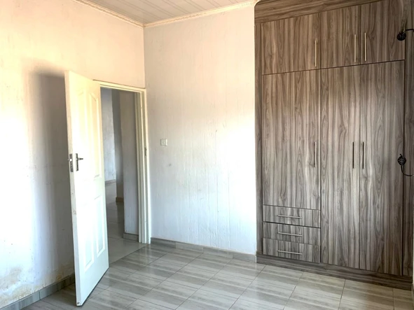 2 Bedroom Garden Flat