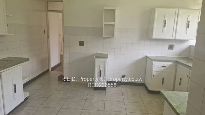 Commercial Property to Let In kumalo