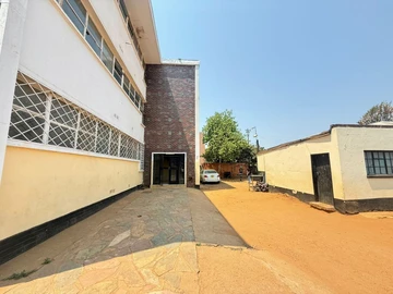 3 Bedroom Flat & Apartment