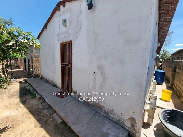 3 BR House in Cowdray Park, Bulawayo