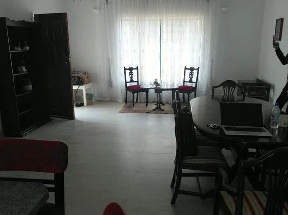 3 Bedroom Flat & Apartment