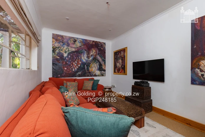 Elegant Family Residence on Orange Grove Drive, Highlands
