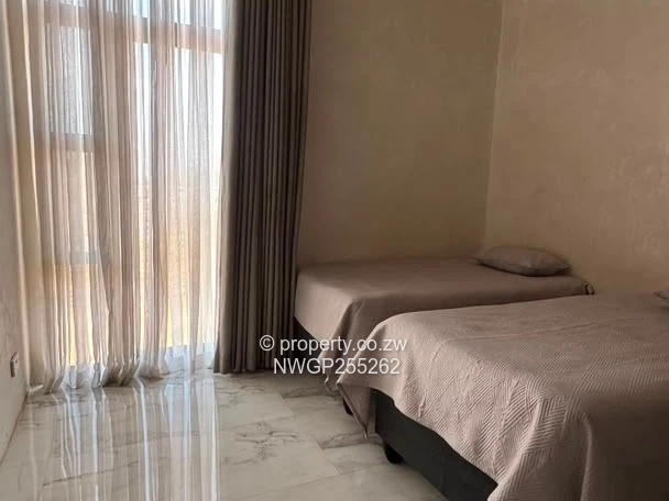 Matsheumhlope Luxury Residence — Property Listing