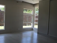 Newly Built Modern Townhouse!
