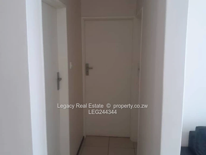 Modern 2 bedroomed Aspire Heights Flat — Fitted Kitchen & Bath