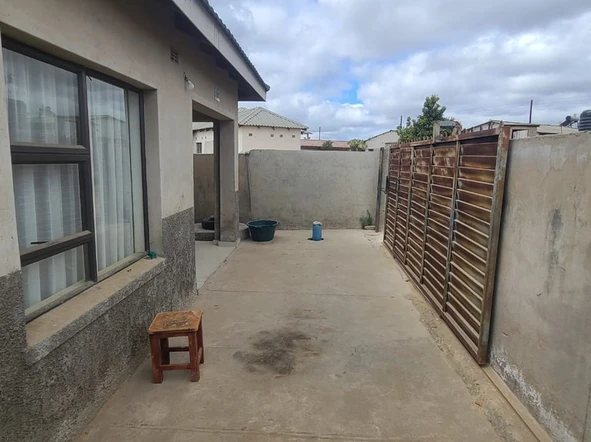 4 Bedroom House