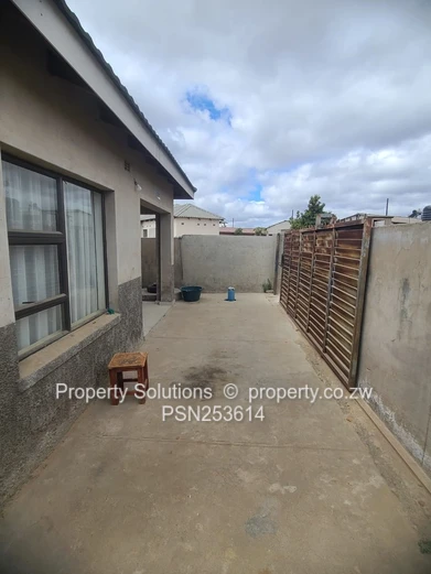 Victoria Range, Masvingo - HOUSE FOR SALE