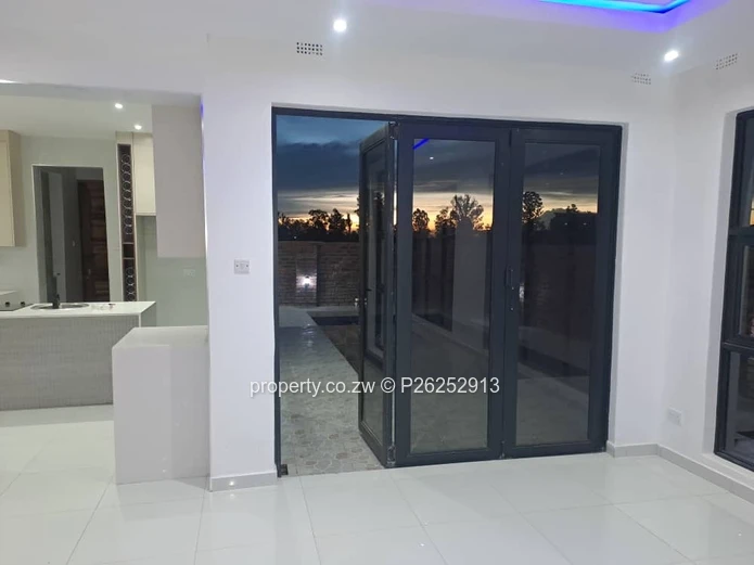A very neat four bedroomed Townhouse for sale in Arlington East