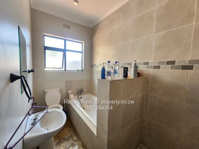 Fully Furnished House To Rent With A Swimming Pool