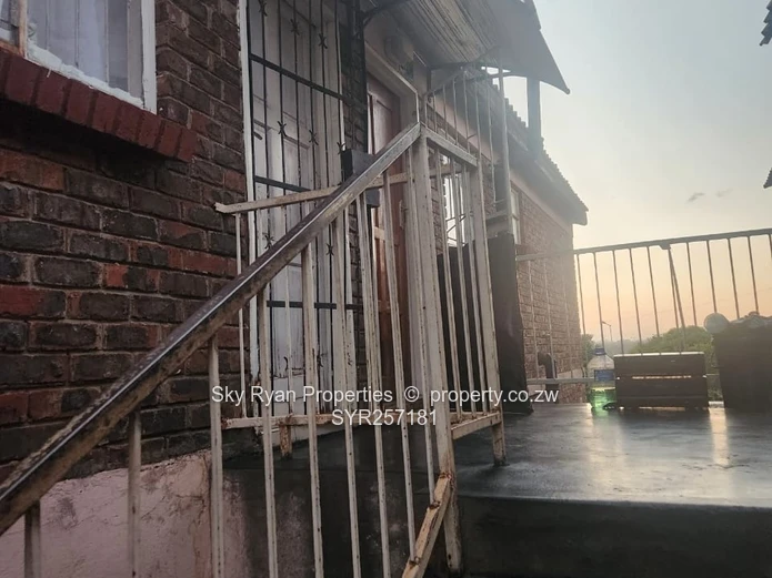 Flat For Sale In Mufakose