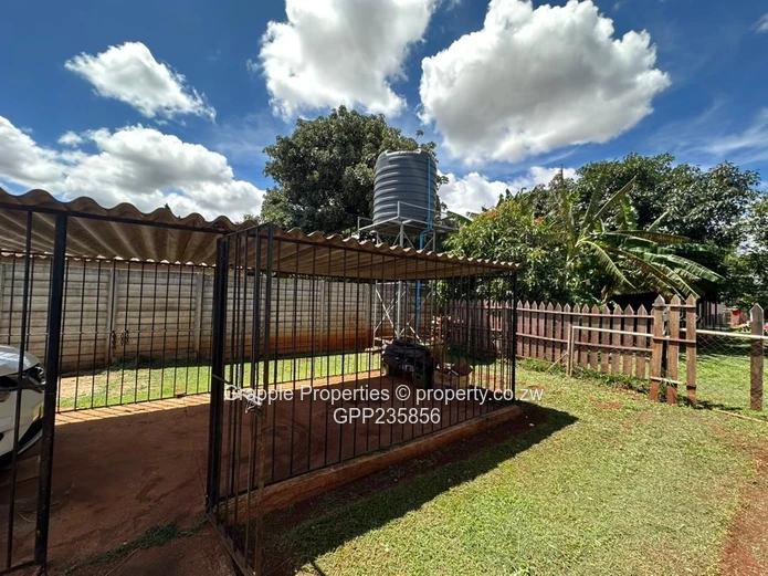 Bluffhill house to let (Sole Mandate)