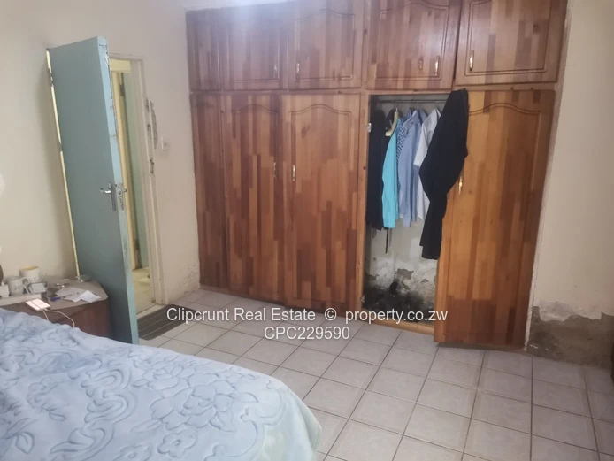 Adylinn 4 Bedroom House For Sale