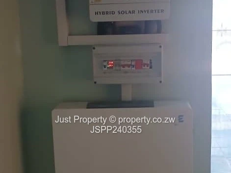 4 bed Double  storey  Suitable For Residential and Commercial use to Rent, Marlborough