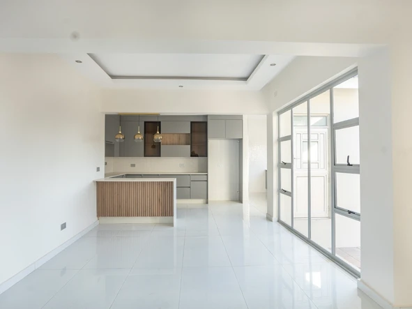 4 Unit Townhouse Complex